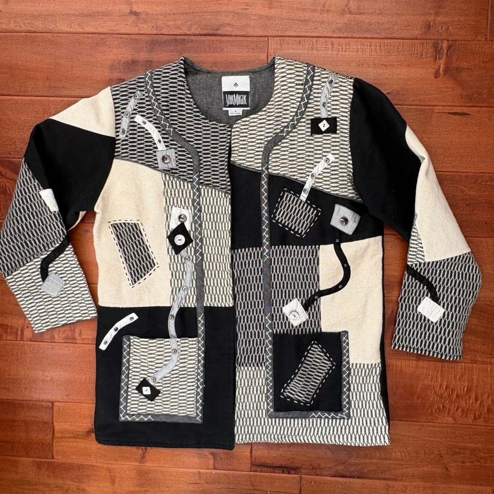 YakMagik‎ Patchwork Mixed Media Jacket Women M Black White Artsy Lagenlook
